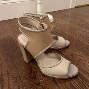 Kenneth Cole heels